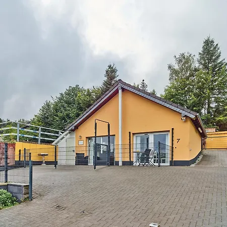 Nature Hideaway, Cleaning Included Ferienhaus Hellenthal