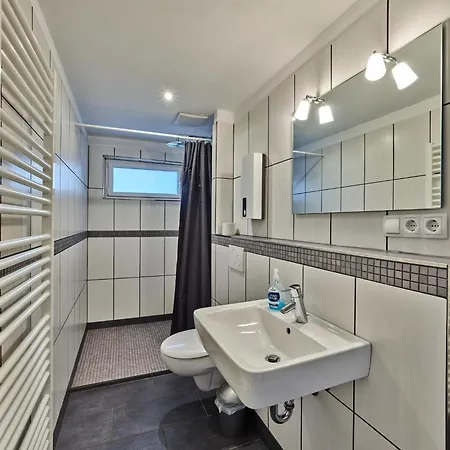 Nature Hideaway, Cleaning Included * Hellenthal